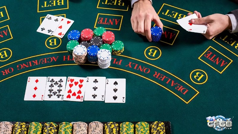 Khả năng đọc "tells" là một kỹ năng quan trọng khi chơi poker giúp người chơi chiến thắng
